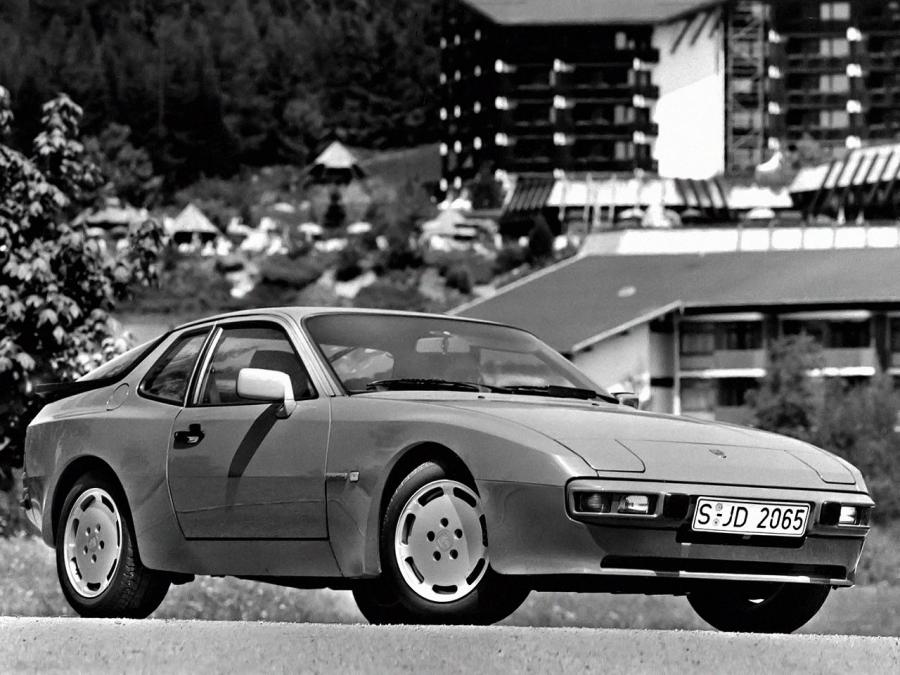 Porsche 944 S Coupe 1987 года  (фото 9 из 13)